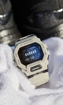 Relógio Casio G-Shock GBD-200UU-9 G-Squad Bluetooth Esportivo 200M